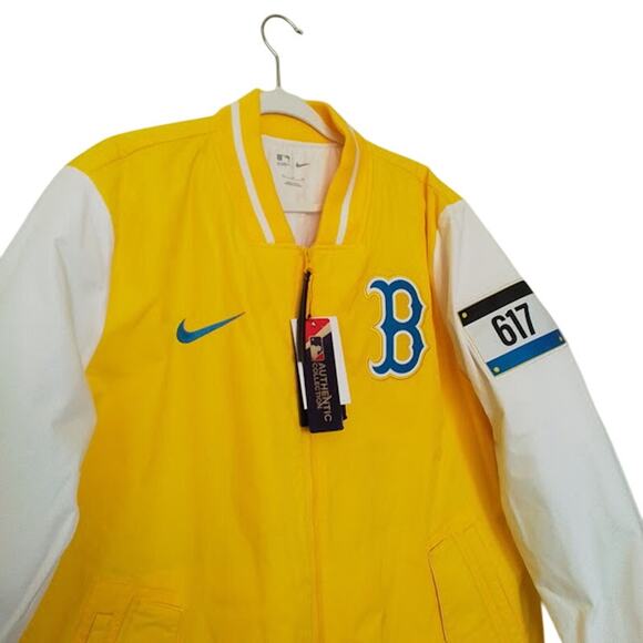 Nike MLB Authentic Boston Red Sox City Connect Dugout Jacket Yellow XL NWT - Picture 3 of 9